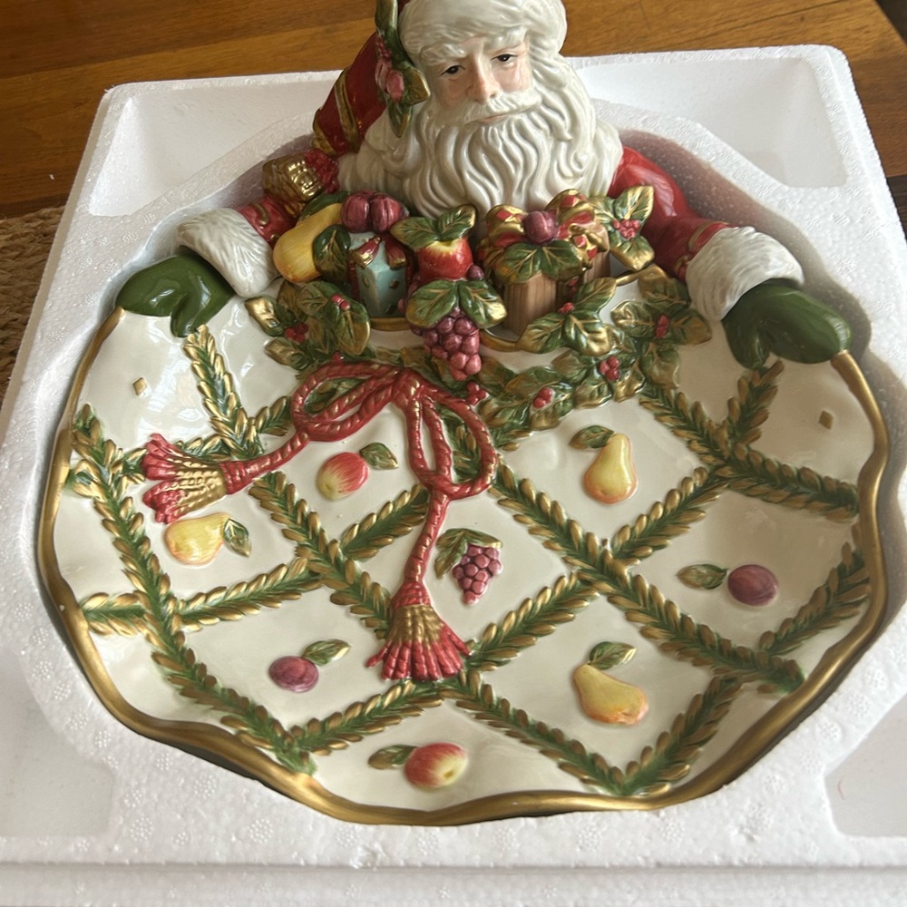 Fitz and Floyd Santa Holiday Platter with Red and Green Accents